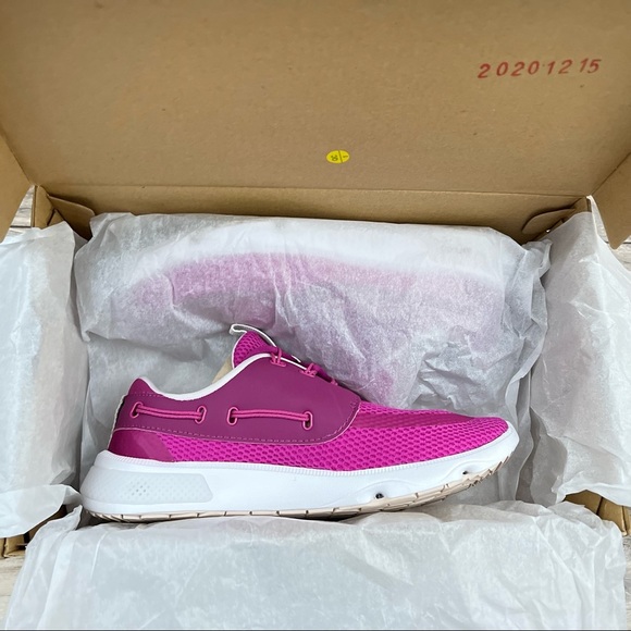 NIB Sperry 7 Sea 3-Eye Hydrophobic Sneaker Magenta Water Friendly Quick Drying - Picture 6 of 14